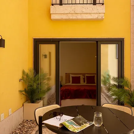 Travessa Poco Dos Negros 10 Apartment Lissabon